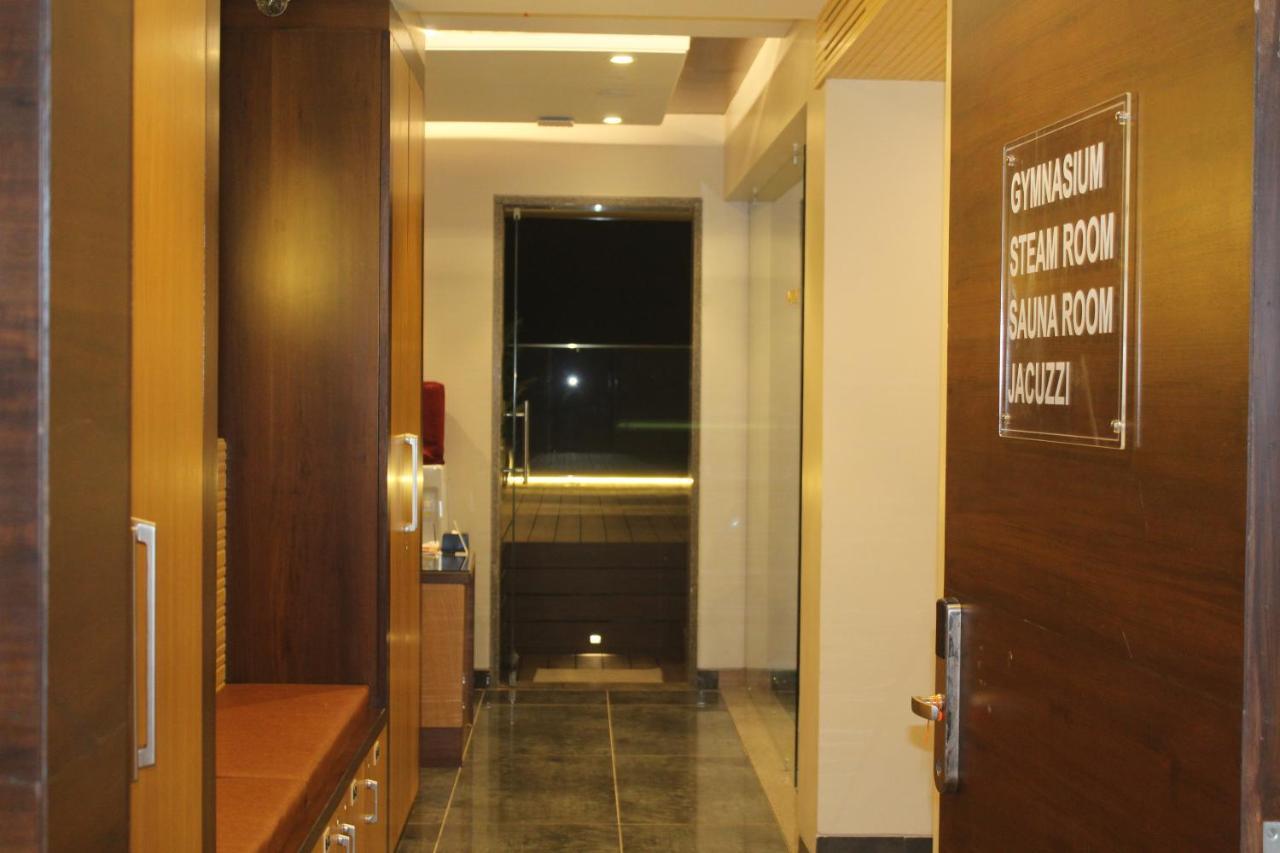 Hotel Rajhans Abhinandan Μποπάλ Εξωτερικό φωτογραφία